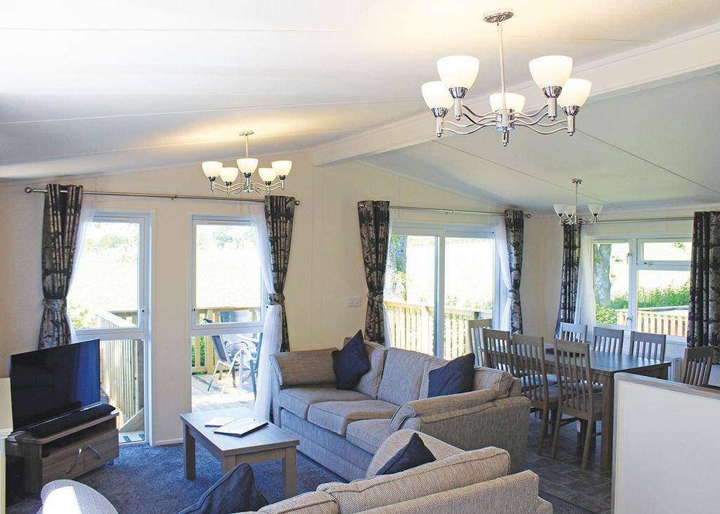 Mouswald Lodge Park Dumfries Extérieur photo